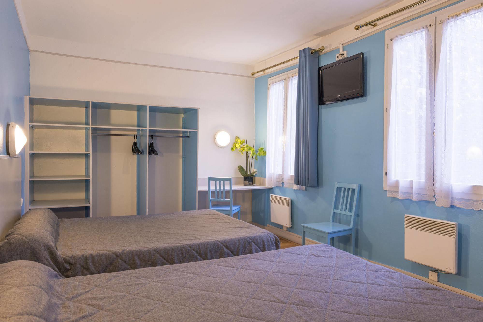 Hotel Du Commerce Párizs Kültér fotó