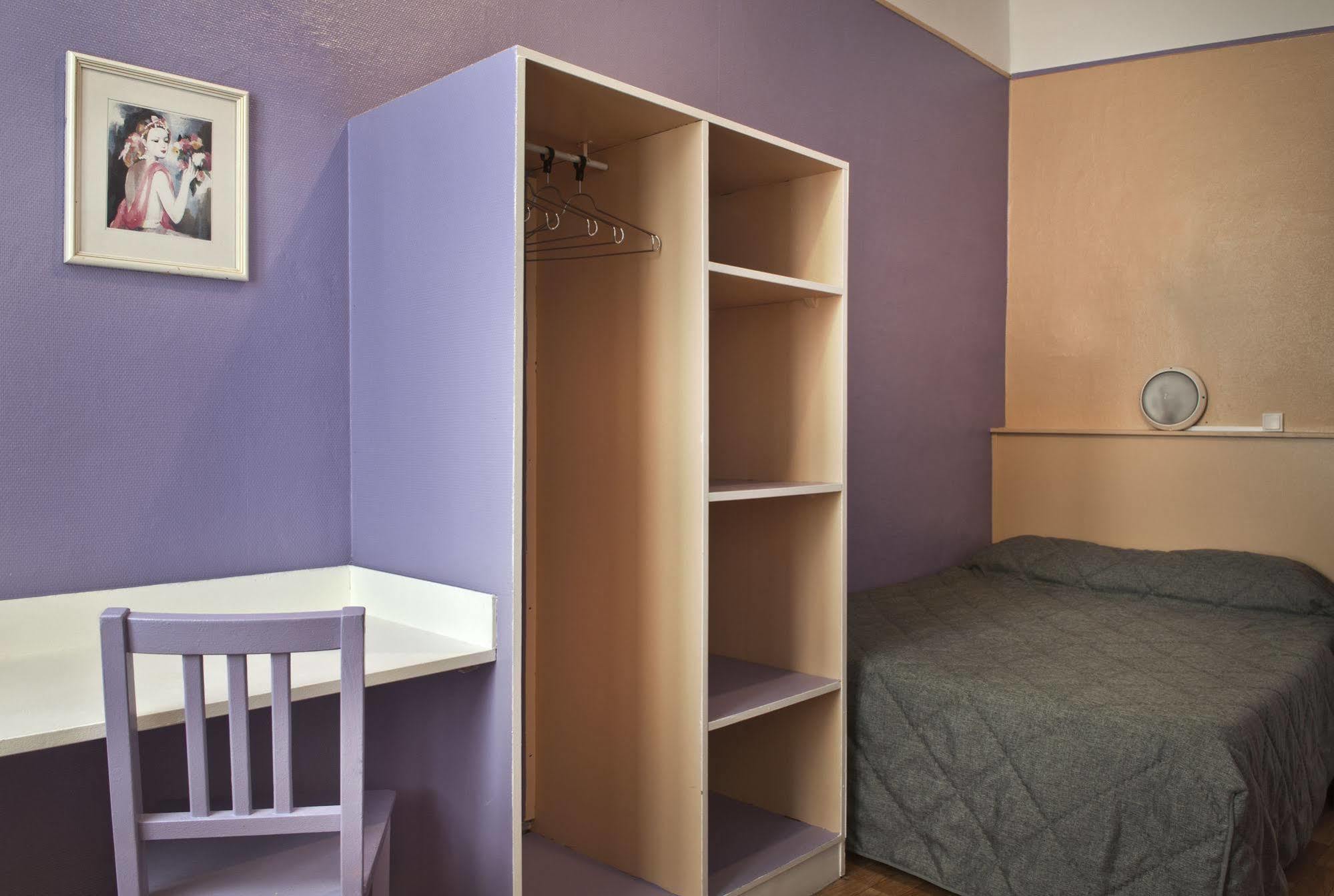 Hotel Du Commerce Párizs Kültér fotó